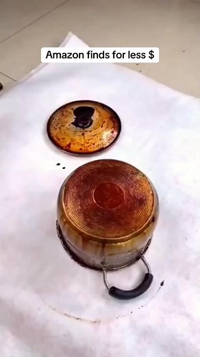 Link is in comments below! ✨ Say goodbye to grease and grime! Our Kitchen Cleaner cuts through tough messes effortlessly—perfect for countertops, stovetops, and more! #KitchenCleaner #DeepClean #HomeHacks #CleaningTips | ILoveShopping