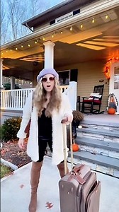 Happy Thanksgiving to back home ballers💁🏼‍♀️#snl #comedy #silly #skit #backhomeballers #bswift13