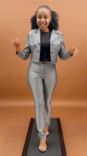 6.9K views · 348 reactions | Quote of the day ! 1. You are not behind you are being prepared. Delay is not denial it is alignment. Every closed door is setting you up for the right one to open. Trust the timing even when it feels slow. 2. What feels like a setback is often a setup. Life doesn’t waste pain and purpose doesn’t miss its moment. Stay steady the alignment will reveal itself. | Brightstar | Facebook