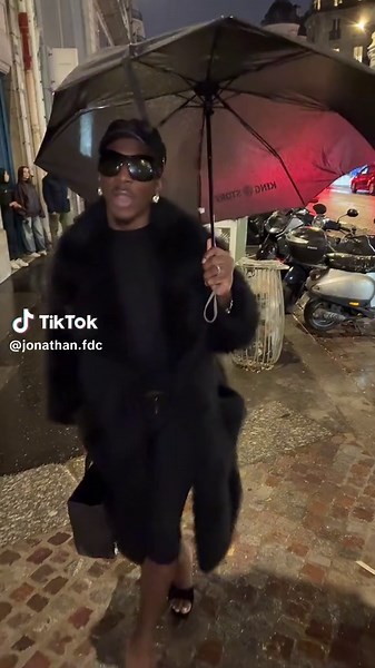 Damnnnn I look gooood 😝! #fyp