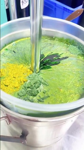 Apna Ghar per color marne ke liye white paint ko kaise color mein badalna ja sakta hai!