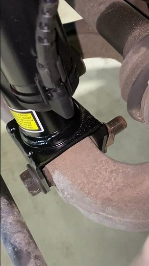 Mercedes ML350 rear shock replacement