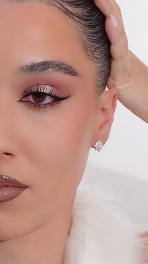 Icy winter glam ❄️✨ @amiliabernini’s frosted smoky eye created using the Morphe holiday collection: ❄️Bi-Liner Dual-Ended Gel Liner in ‘Rhyme or Reason’ ❄️Naughty Eyeshadow Palette ❄️Rebellious 6-Piece Brush & Tool Set | Morphe