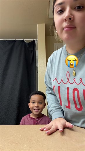 Kid's Hilarious Bathroom Talk - Can't Stop Laughing!