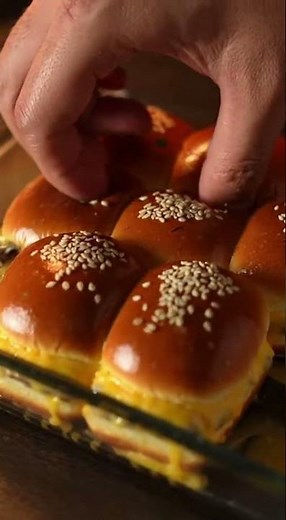 Feed a Crowd in 20 Minutes! 🍔 The Ultimate "Slab" Slider Hack