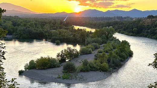 Exploring the Sacramento River, one of the Most Treasured Views in California