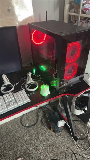 Why is my pc so loud 😭💔