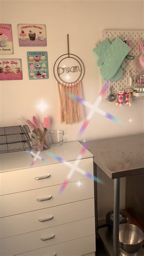 Sweet Euphoria Cake Room Transformation