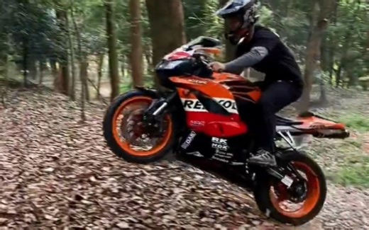 adv的事 我仿赛来办