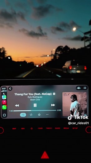 Late Night Driving Vibes: Perfect Playlist for Road Trips