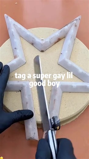 Satisfying Kinetic Sand Cutting Techniques