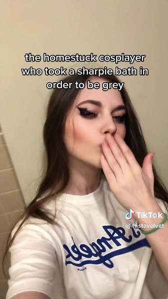 Homestuck Cosplay: Sharpie Incident Explained