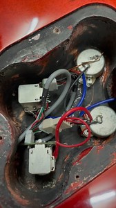 Watch Musoo LP-Style Electric Guitar on Amazon Live