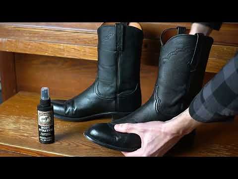 Stretching Boots with Bickmore Boot Stretch
