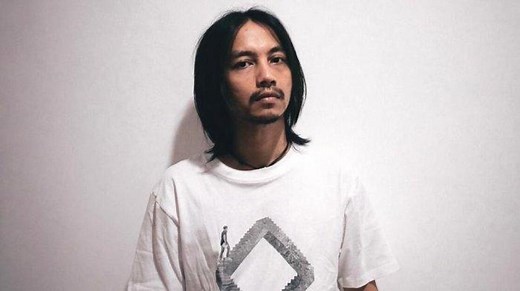 Chord Gitar dan Lirik Lagu Celengan Rindu - Fiersa Besari: Menikmati Surya Perlahan Menghilang - Tribunnews.com