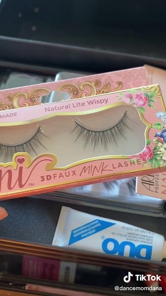 Top 5 Must-Have Items for Your Dance Competition Makeup Case