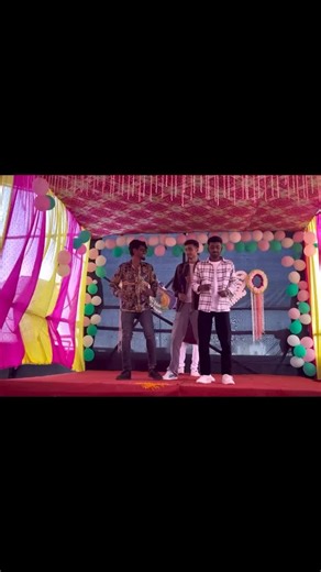 Crushed the iconic Ghungroo hook step! Hrithik-level energy on blast 💃🕺 Who's ready to duet? #GhungrooVibes #DanceChallenge