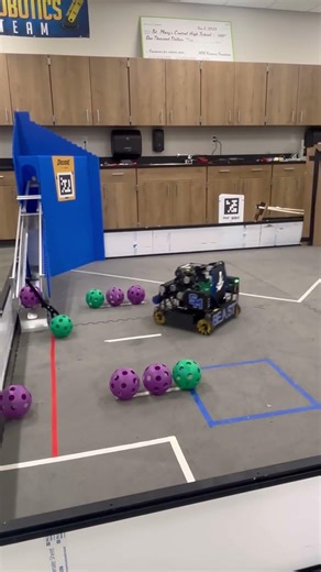 Start to our 18 ball out 16/18 #firsttechchallenge #firstrobotics #ftc