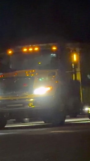 R27 clearing the structure fire and leaving the scene #structurefire #rescue #firefighter