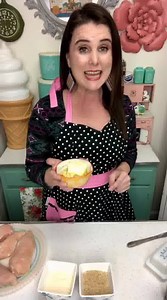 Today I’m showing you how to make my super easy CRISPY GARLIC PARMESAN BAKED CHICKEN ... it’s a family favorite! Recipe to print OR screenshot here👉🏻 https://www.mrshappyhomemaker.com/garlic-baked-chicken/ | Mrs Happy Homemaker