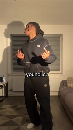 Understanding Youholic: Definition and Trends