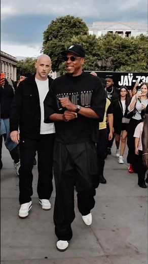 STARS OUTFIT pt.475 Jay Z outfit at Trafalgar Square in London, England 2026