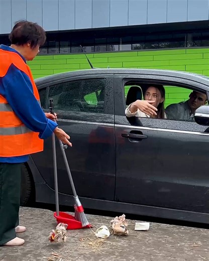 This Dream Date Took a Wild Turn! | Bored Panda Art