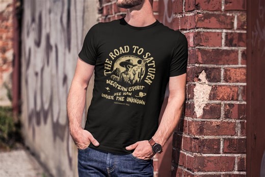 Western Alien T-shirt, Retro Space Graphic Tee, Unisex Wild West Apparel - Etsy