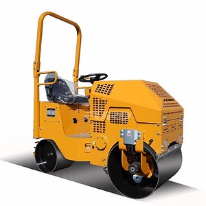 [Hot Item] Mini Driving Road Roller 800kg Vibratory Roller Paver Compactor