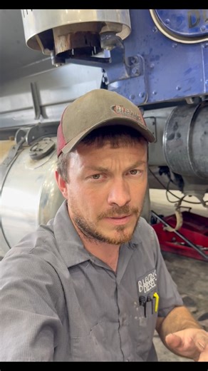 84K views · 1.9K reactions | Clutch R&R! Broken bolts & a handy time saver for PTO equipped transmissions. #Peterbilt #379peterbilt #caterpillar #mechanic #dieselmechanic #repair #Eaton | Blevins Diesel | Facebook