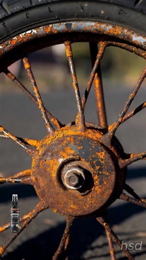 【สเปรย์ฟื้นฟูป้องกันสนิมประสิทธิภาพสูง】มอบการป้องกันสนิมที่ยาวนานให้โซ่รถมอเตอร์ไซค์ เฟือง และฝาครอบเครื่องโลหะ ขจัดคราบสนิมที่มีอยู่ได้อย่างแข็งขัน พร้อมฟื้นฟูชิ้นส่วนพลาสติกและเบาะหนังในเวลาเดียวกัน บำรุงรักษาอย่างรอบด้าน #สเปรย์กันสนิม #ดูแลรักษารถมอเตอร์ไซค์ #บำรุงรักษาโซ่ #ฟื้นฟูพลาสติก