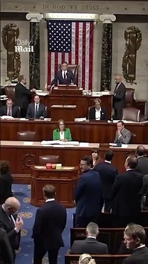 Democrats under fire for disrupting silent moment of prayer for Charlie Kirk