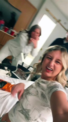 Addiebhaddie (@addisonthebaddis0n)’s videos with original sound - Infinite_Edits