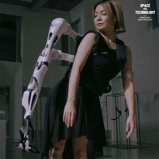 Researchers at the University of Tokyo created Jizai Arms, a backpack-like system that can support up to six robotic arms controlled by the user’s movements. It helps people perform tasks that are hard or impossible with just two arms. The system could assist firefighters, construction workers, medical professionals, and people with disabilities.