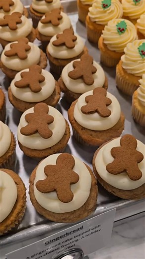 3.6K views · 31 reactions | Ship our Cupcake Wars winning cupcakes nationwide and to Canada here: https://linktr.ee/Authorabbyjimenez | Nadia Cakes | Facebook