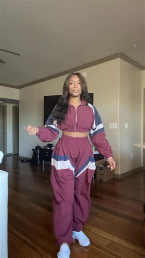 Roxanne Cliche on Instagram: "This how I wore it out. I also showed it with heels on @roxannecliche page! #roxannecliche"