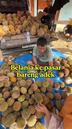 Belanja berdua ke pasar bareng adek #dayliminivlog #rutinitas #kegiatan #fyp