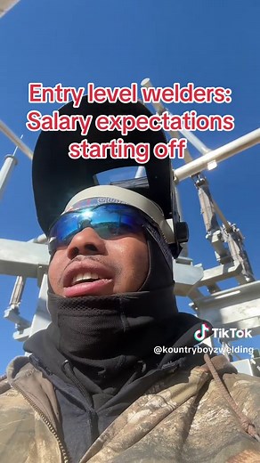 Entry Level Welder Salary Insights for Students