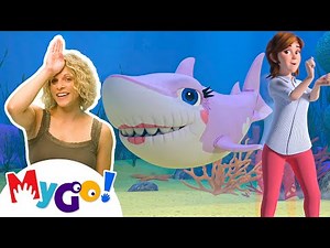 Baby Shark | MyGo! Sign Language For Kids | CoComelon - Nursery Rhymes | ASL
