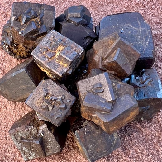 One Intuitively Chosen Limonite Crystal From Morocco Cubic Limonite After Pyrite Pseudomorph Goethite Sacred Geometry Cube - Etsy UK