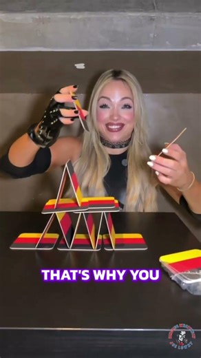 LIV MORGAN HILARIOUS ATTEMPT AT BUILDING A HOUSE OF CARDS! #livmorgan #wwe
