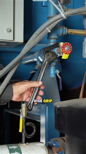 Meet the Tomahawk…12” handle + 2” jaw capacity. #pipevise #bestpipewrench #refinerywrench #oilfield
