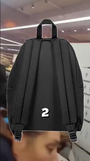 Un magasin offre des sacs Eastpak gratuits