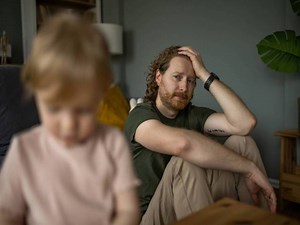 Four Ways for Parents to Manage Their Emotions