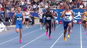 🇫🇷 Le quatuor, composé de Mickaël Meba-Zézé, Jeff Erius, Ryan Zézé et Jimmy Vicaut, survole le relais 4x100 m masculin dans le chrono de 38''22, en réalisant de belles transmissions ! 🤝 📺 Le #MeetingParis sera à suivre en 𝗗𝗜𝗥𝗘𝗖𝗧 sur la chaine L’ÉQUIPE à partir de 21h. | FFA - Fédération Française d'Athlétisme