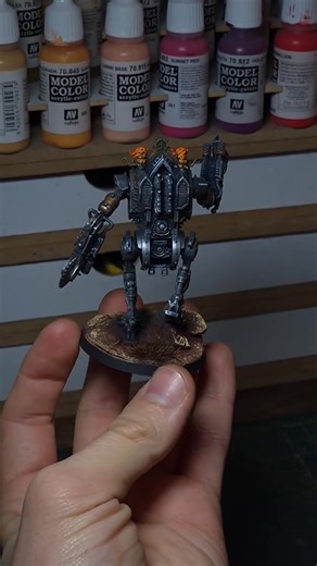 Penitent Engine I did as part of my latest commission. Thought it would be a nice to show this model nice and close as I forgot to take photos. 📸 Hope you like it! 🙌 #warhammer40k #warhammer #battlesisters #ttrpg #wargaming #miniaturepainting #art #paintedminis | Gloss Art