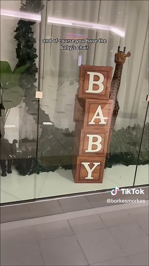 Exploring the Eerie Beauty of Dead Malls in Florida