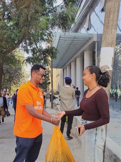 Promises made, promises delivered! 🎄🎁 Here’s us surprising our lucky winners with holiday gifts in collaboration with Meat City. Keep ordering on beU, stay active on our socials, and next time… it might be YOU 😎🚀 #fyp #beU @MEAT CITY @4Kilo Entertainment ⚖️