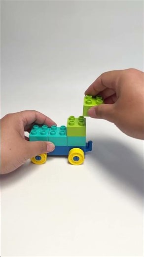 用乐高积木搭一个挖掘机 Build an excavator with LEGO bricks #lego #lightmybricks #diy #toys#shorts