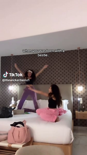 Best Friends as Travel Companions: Unforgettable Moments